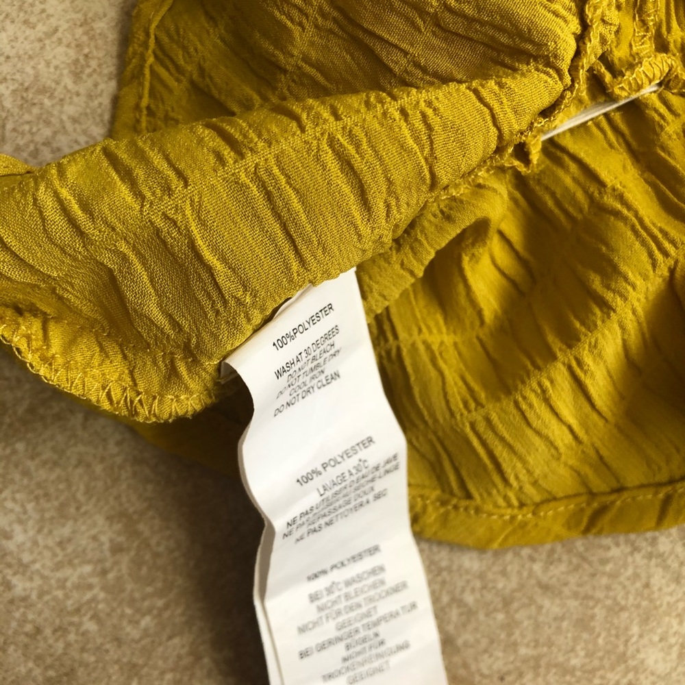 ✨SOLD✨ Nasty Gal Crop Top - Picture 4 of 5